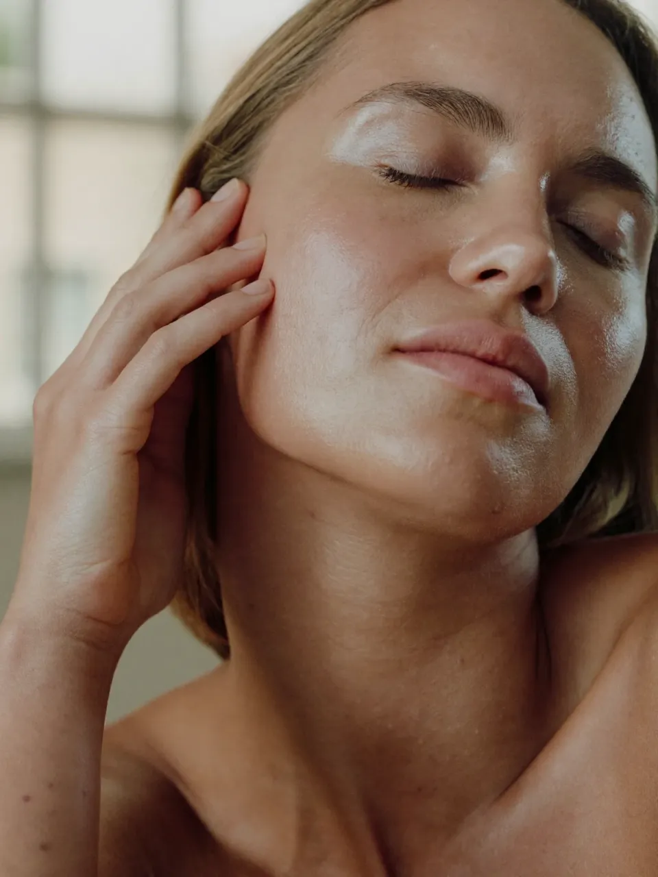 Tratamiento Renovador con Exosomas · edel.Clinic